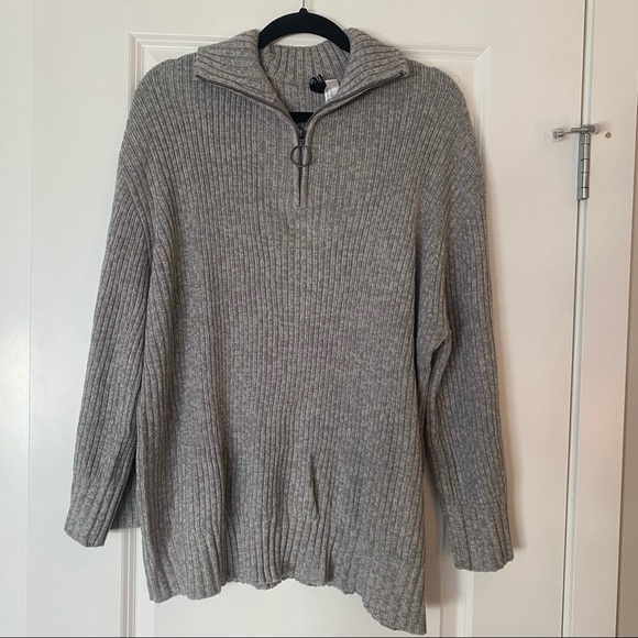 H&M Quarter Zip - Picture 1 of 4